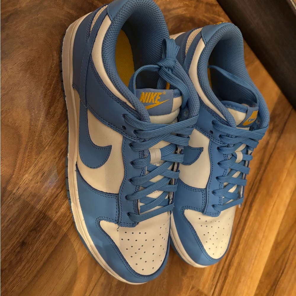Nike Dunk Low Coast 9 Women's Shoes - Blue and White